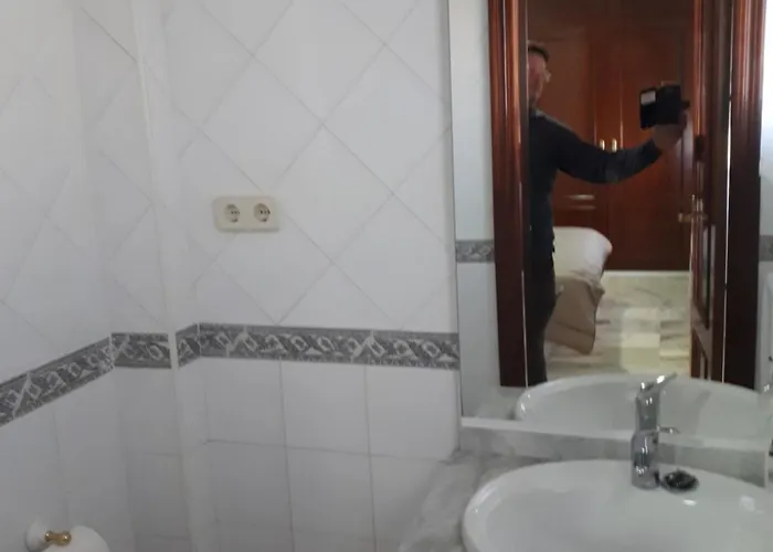 Aeropuerto *